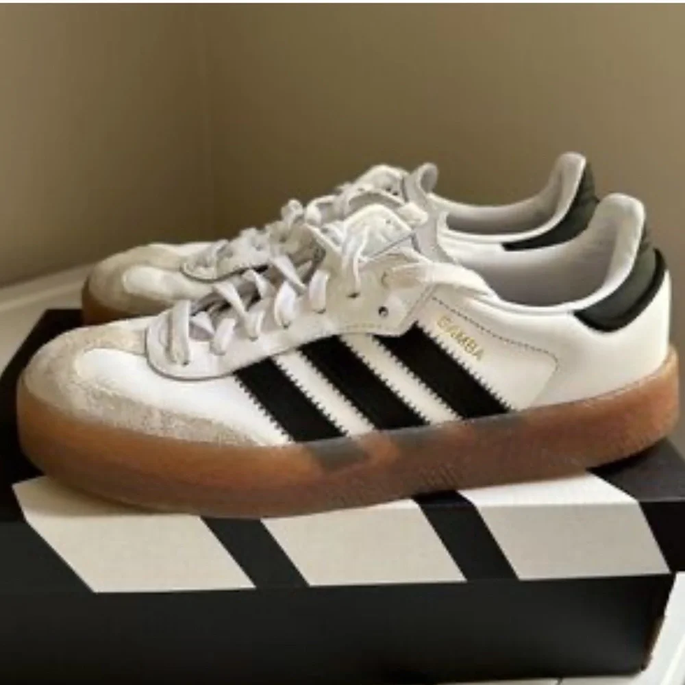 Adidas Samba White Black and Tan Sneakers Sz 9 - Picture 3 of 8